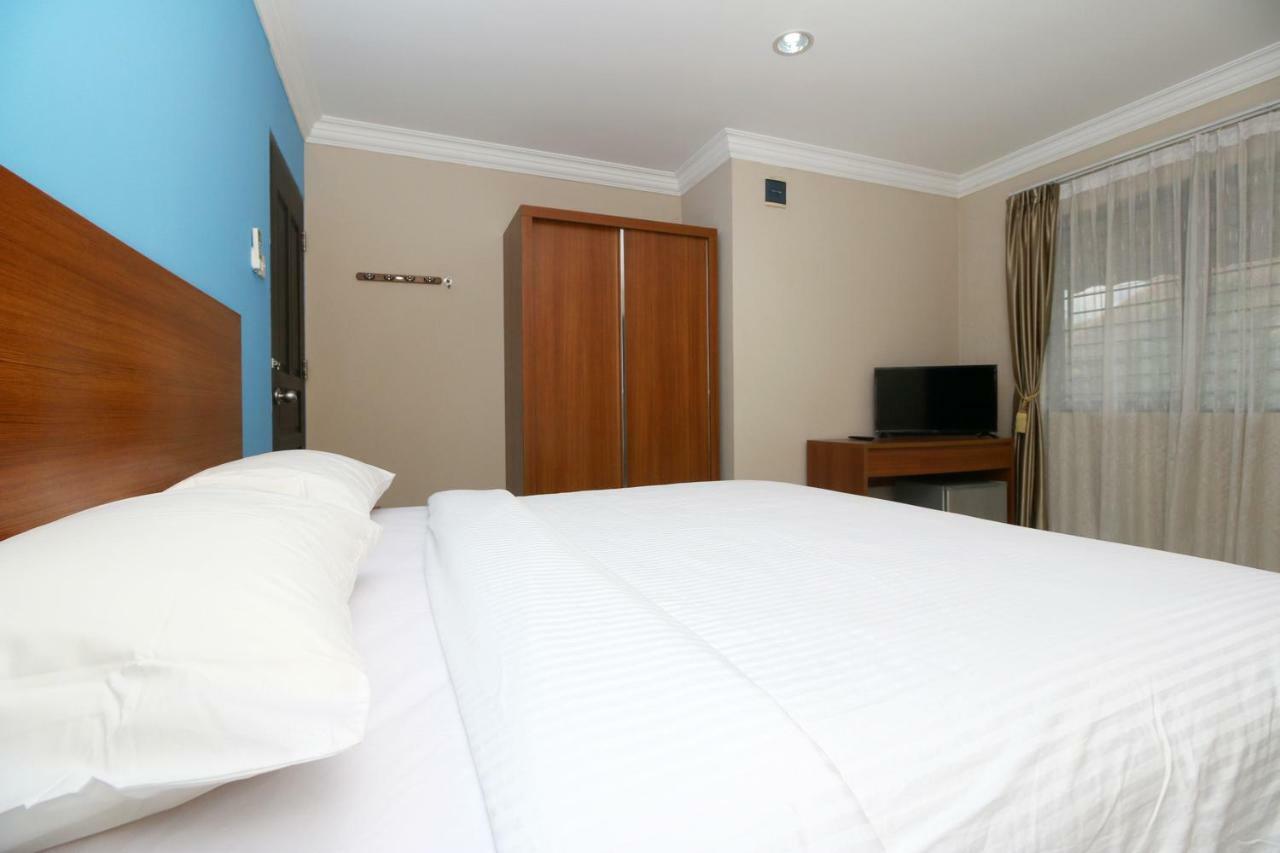Safina Inn Syariah Sekupang Batam Zewnętrze zdjęcie