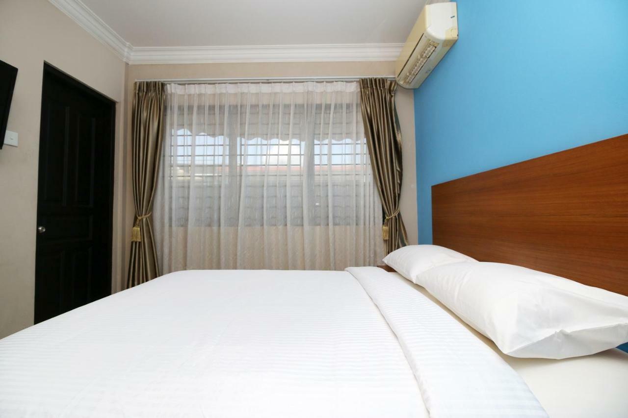 Safina Inn Syariah Sekupang Batam Zewnętrze zdjęcie